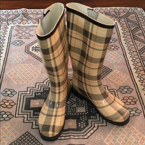 Women’s Rain Boots